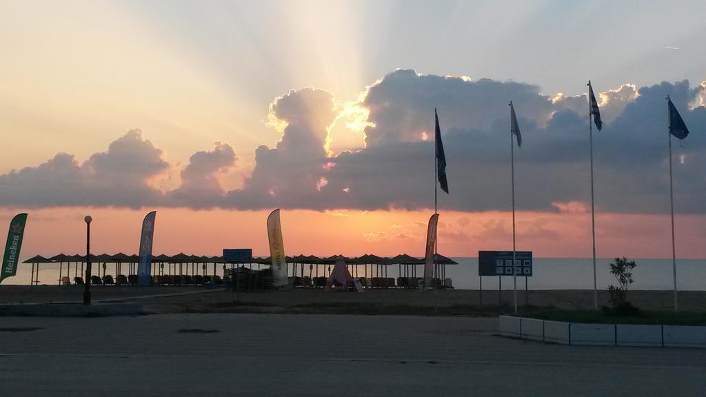 Giorgos Sea View