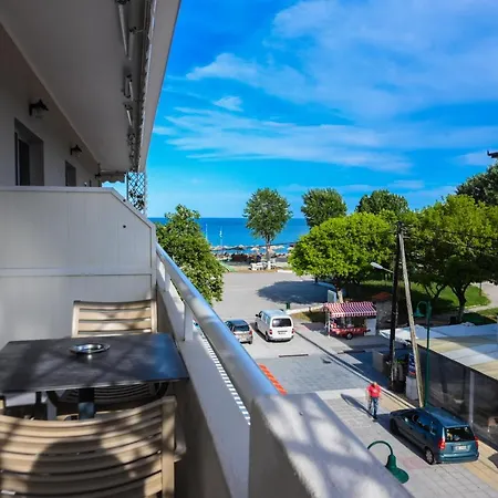 Giorgos Apartments Sea View Olympiaki Akti Exterior photo